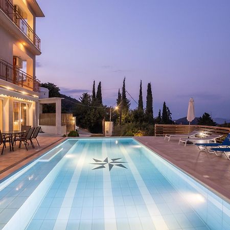 Petronas Villa Karia  Exterior photo