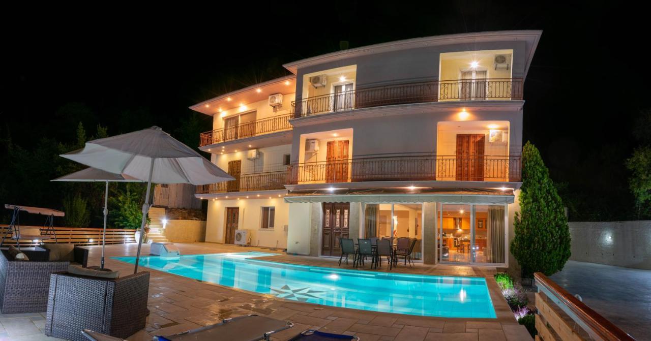 Petronas Villa Karia  Exterior photo